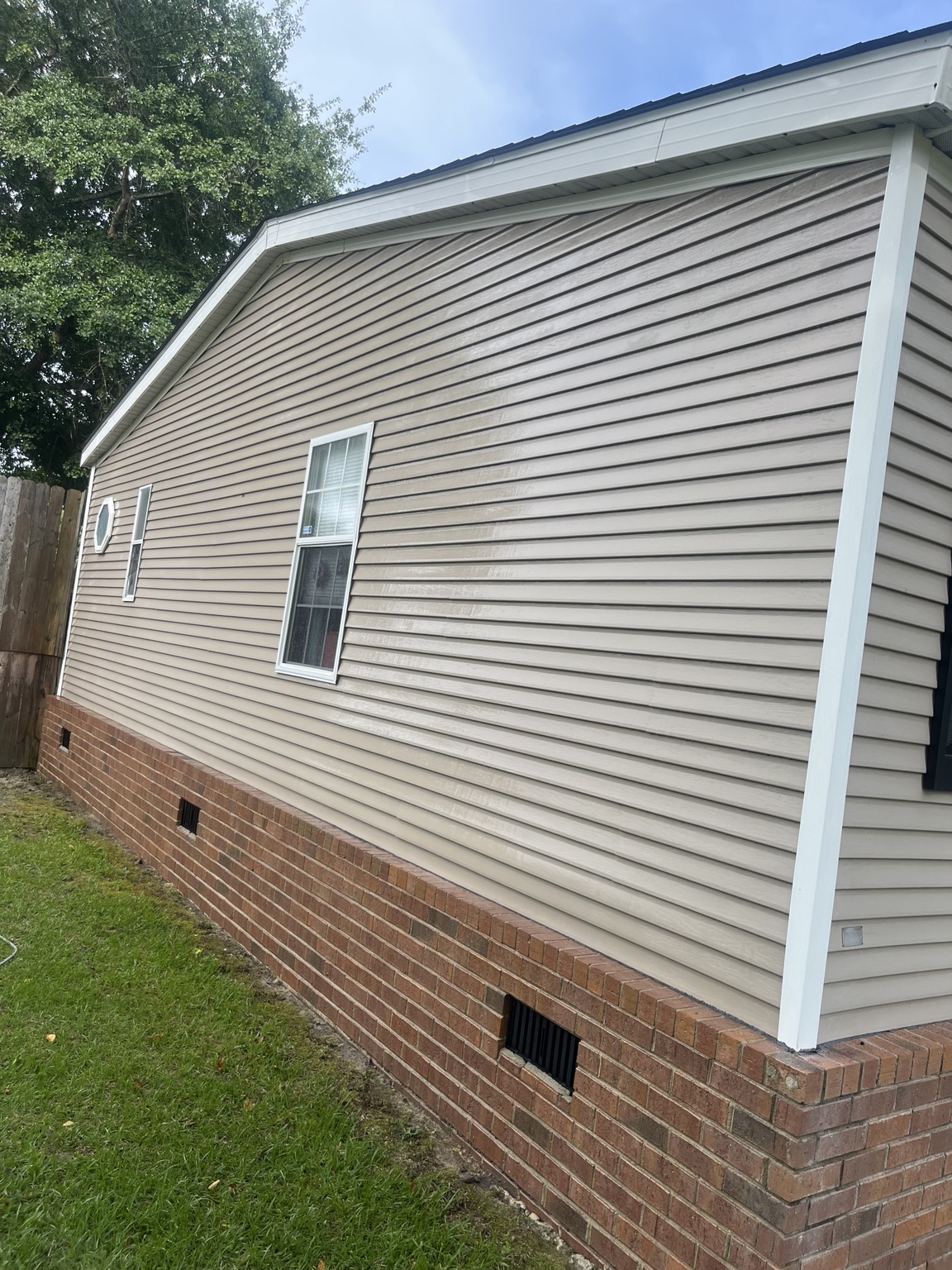 Clean siding after washing